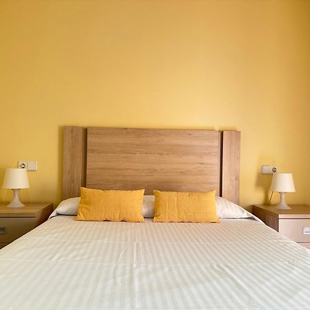 Agi Llotja Plazza Apartment Росес Екстериор снимка